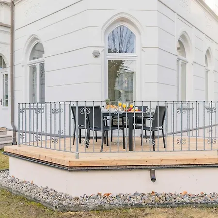 Schloss Hohenzollern 14 Apartment