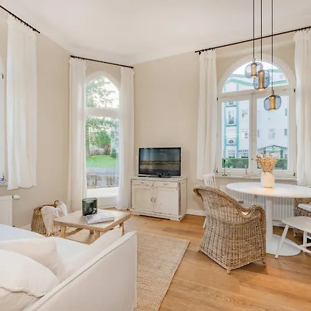 Schloss Hohenzollern 14 Apartment Heringsdorf (Usedom)