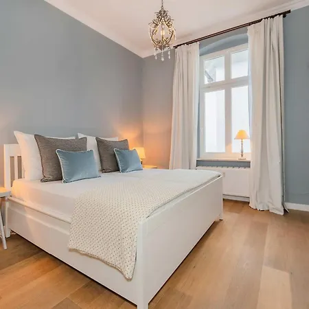 Schloss Hohenzollern 14 Heringsdorf (Usedom)